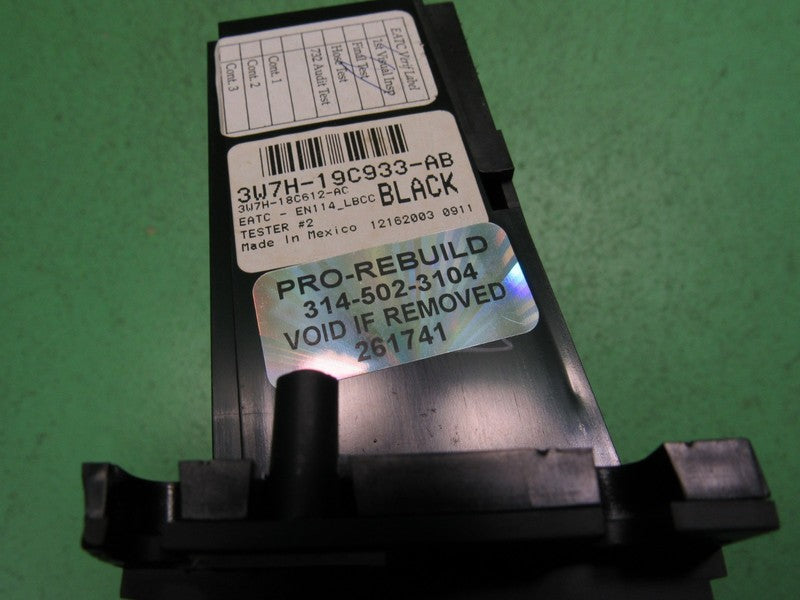 03-11 CROWN VIC EATC AUTOMATIC CLIMATE HEATER CONTROL 3W7H-19C933-AB R