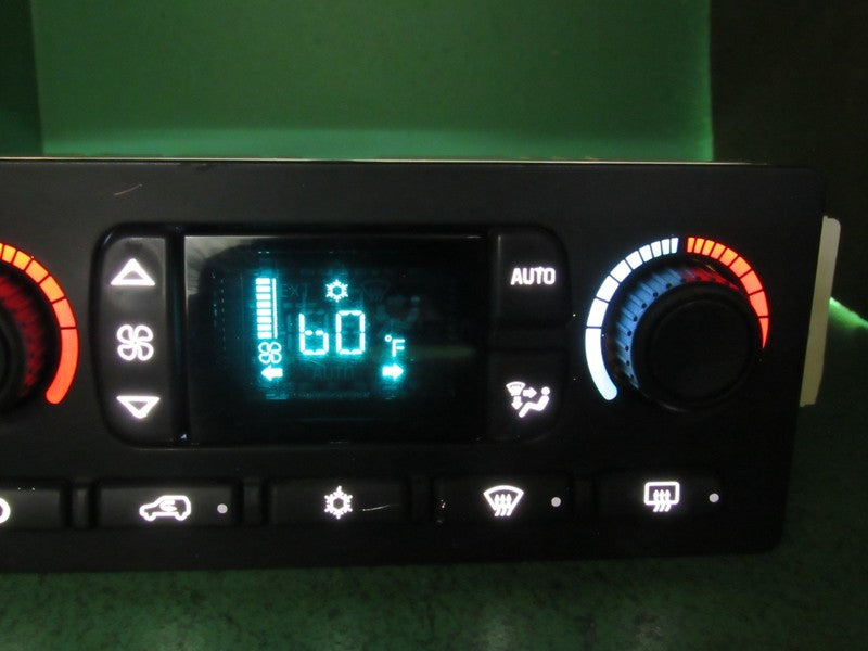 10367041 TAHOE ESCALADE SILVERADO AC DIGITAL CLIMATE TEMP CONTROL LED 