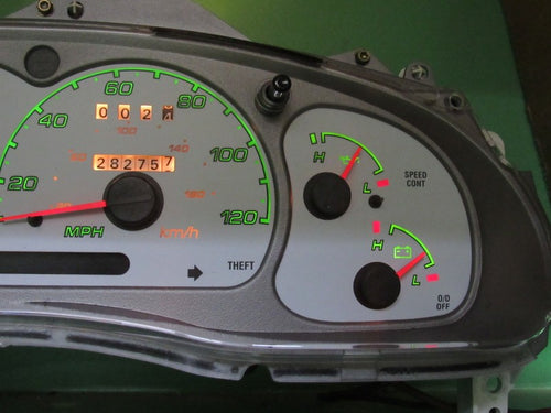 01-03 EXPLORER SPORT TRAC INSTRUMENT GAUGE CLUSTER SPEEDO TACH 282k TE