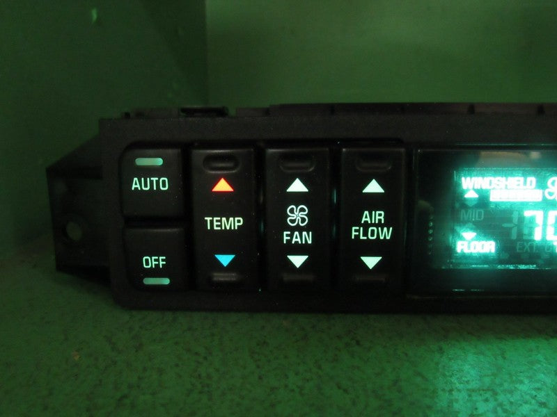 16202304 97-05 BUICK PARK AVE AC DIGITAL CLIMATE TEMPERATURE CONTROL R