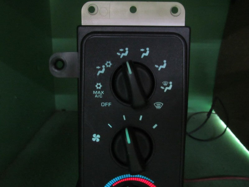 55056702AC 99-02 DODGE RAM A/C AC HEATER MANUAL CLIMATE TEMP CONTROL R