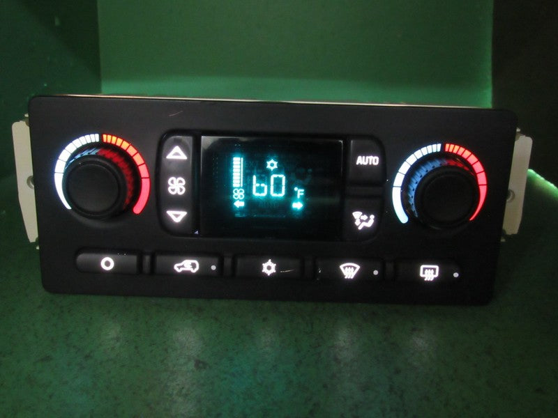 10367041 TAHOE ESCALADE SILVERADO AC DIGITAL CLIMATE TEMP CONTROL LED 