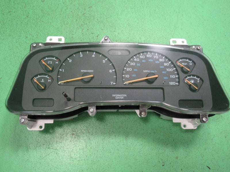 01-04 DODGE DAKOTA MPH INSTRUMENT GAUGE CLUSTER SPEEDO TACH MILEAGE PR