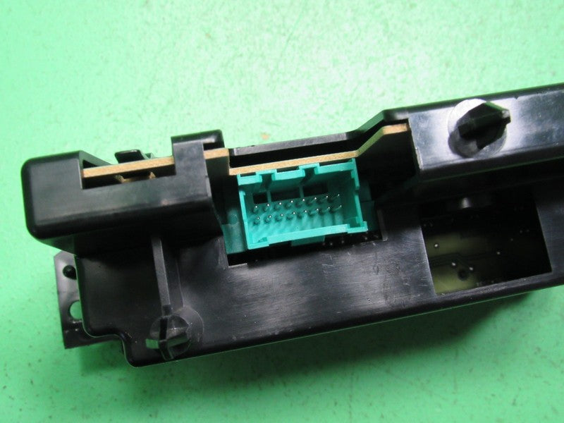 16202304 97-05 BUICK PARK AVE AC DIGITAL CLIMATE TEMPERATURE CONTROL R