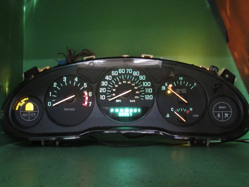 97-98 BUICK REGAL INSTRUMENT GAUGE CLUSTER GAUGES SPEEDO TACH MILEAGE 