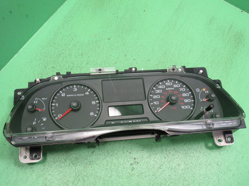 06-07 F250 F350 INSTRUMENT GAUGE CLUSTER GAUGES SPEEDO TACH MILEAGE PR