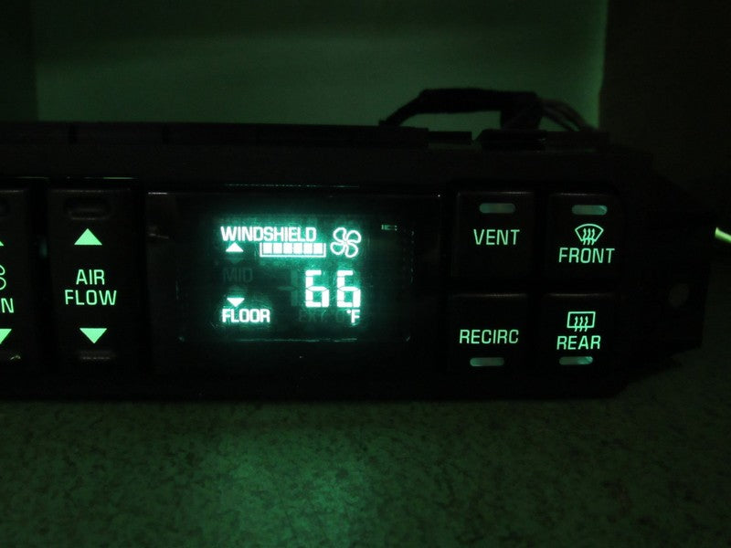 16202304 97-05 BUICK PARK AVE AC DIGITAL CLIMATE TEMPERATURE CONTROL R