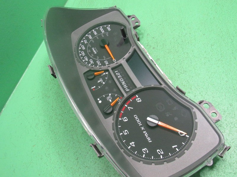 06 COLORADO CANYON INSTRUMENT GAUGE CLUSTER SPEEDOMETER TACH PLUG AND 