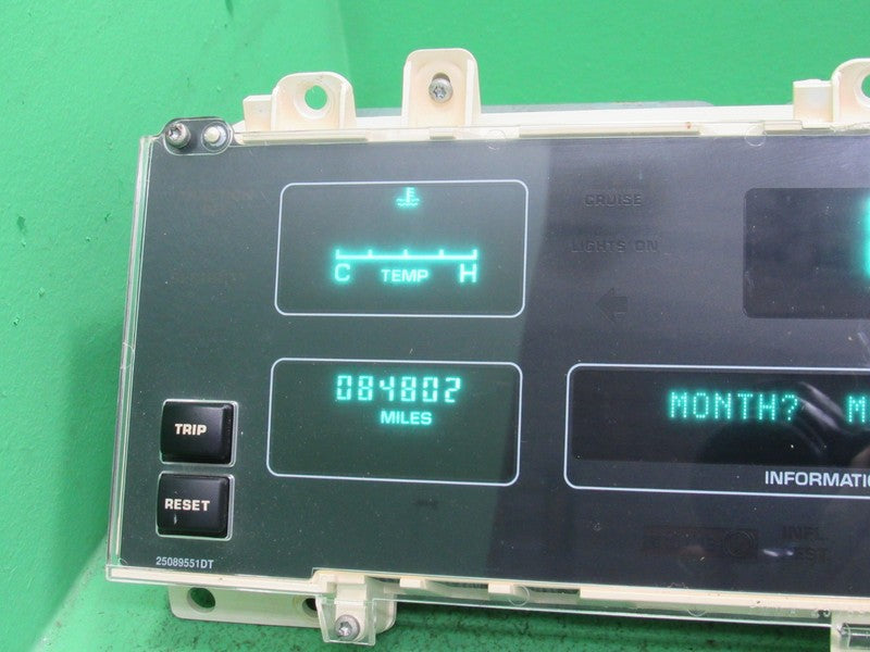 16141273 92-93 OLDS 88 98 DIGITAL INSTRUMENT GAUGE CLUSTER SPEEDOMETER