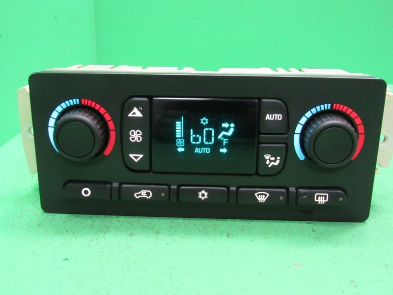 15107730 TAHOE ESCALADE SILVERADO AC DIGITAL CLIMATE TEMP CONTROL LED 