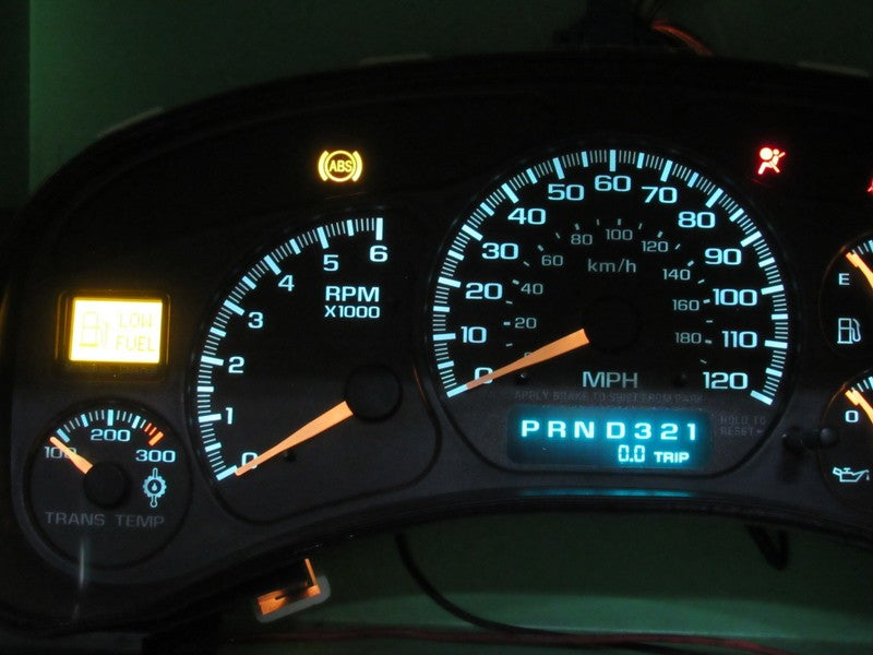 01-02 YUKON SIERRA DENALI INSTRUMENT GAUGE CLUSTER SPEEDO TACH MILEAGE