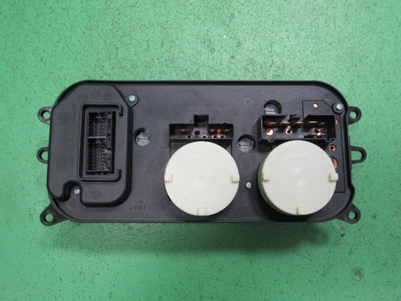 55056249AD 01-03 DURANGO A/C DUAL ZONE CLIMATE HEATER TEMP CONTROL REB