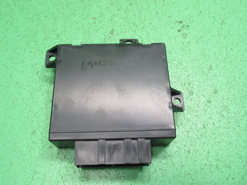 15832319 TAHOE ESCALADE YUKON SUBURBAN REAR A/C HVAC CONTROL MODULE RE