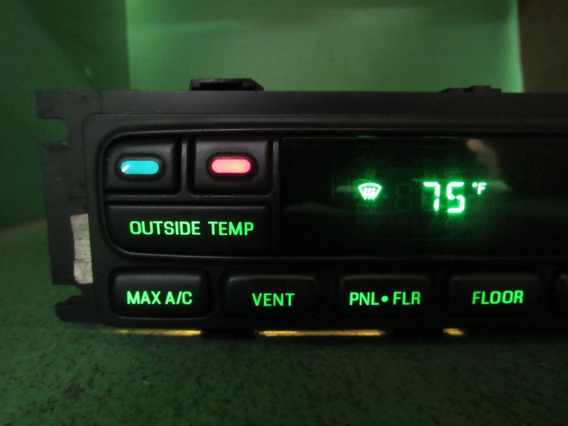 02-04 FORD F-150 EATC AUTOMATIC CLIMATE HEATER CONTROL 2L3H-19C933-AA 