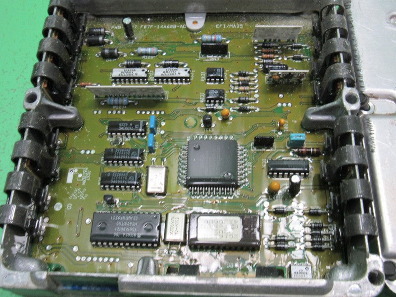 D2U2 FORD RANGER 2.3L MT ECU ECM PCM ENGINE COMPUTER F27F-12A650-GC RE