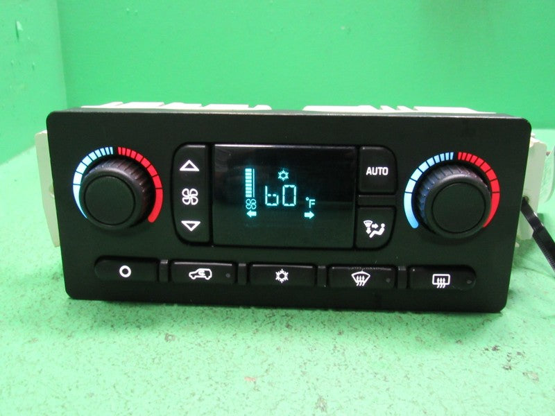 10367042 TAHOE ESCALADE SILVERADO AC DIGITAL CLIMATE TEMP CONTROL LED 