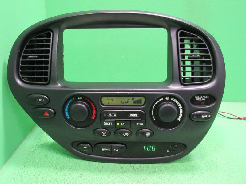 05-07 SEQUOIA A/C CLIMATE HEATER CONTROL BEZEL VENTS 84010-0C542 REBUI