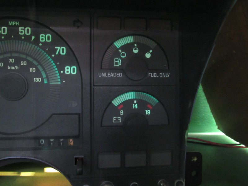 88-90 CHEVY C/K 1500 SILVERADO GMC INSTRUMENT GAUGE CLUSTER SPEEDO REB