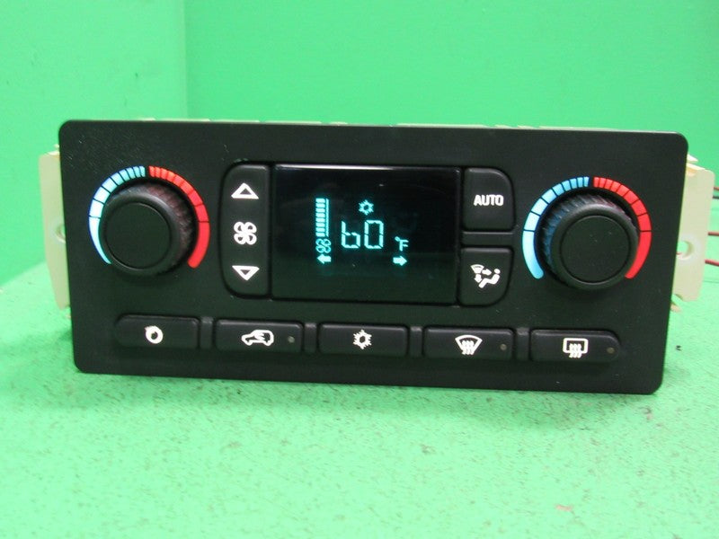 10367041 TAHOE ESCALADE SILVERADO AC DIGITAL CLIMATE TEMP CONTROL LED 