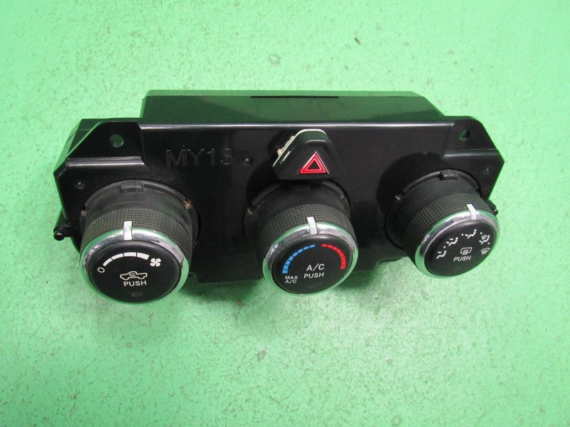 68226600AA 13-18 RAM TRUCK A/C HEATER CLIMATE TEMPERTURE CONTROL TESTE