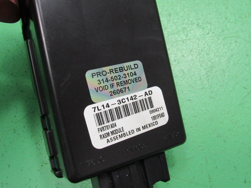 7L14-3C142-AD 07-13 NAVIGATOR EXPEDITION AIR SUSPENSION CONTROL MODULE