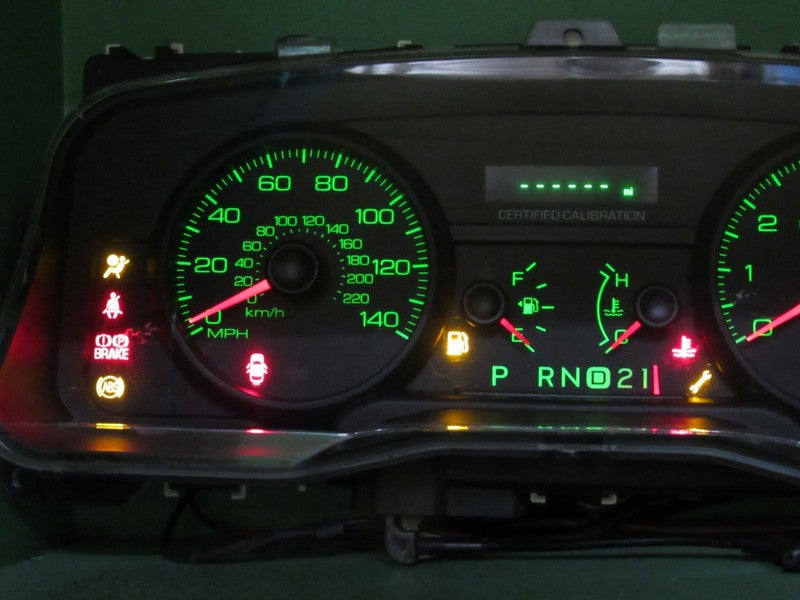 09-11 CROWN VICTORIA P71 INSTRUMENT GAUGE CLUSTER SPEEDO TACH MILEAGE 