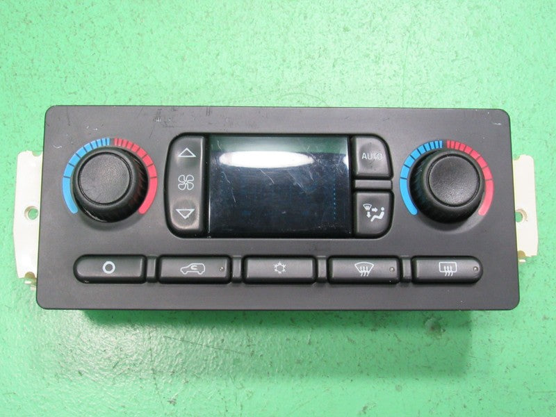 15107730 TAHOE ESCALADE SILVERADO AC DIGITAL CLIMATE TEMP CONTROL LED 