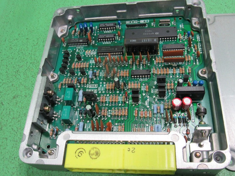 90-93 MIATA NA 1.6L MX5 AT ECU ECM PCM ENGINE COMPUTER B64J 18 881 REB