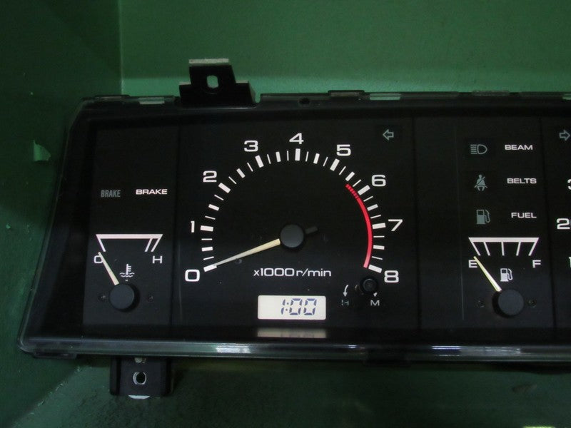 90-92 PATHFINDER PICKUP INSTRUMENT GAUGE CLUSTER SPEEDOMETER TACH 188k