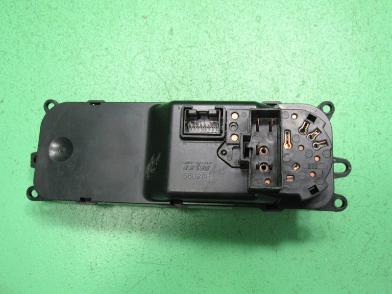 55056323AD 02-05 RAM TRUCK DUAL ZONE A/C HEATER CLIMATE TEMP CONTROL R