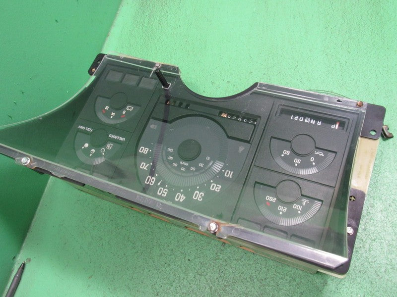 88-90 CHEVY C/K 1500 SILVERADO GMC INSTRUMENT GAUGE CLUSTER SPEEDO REB