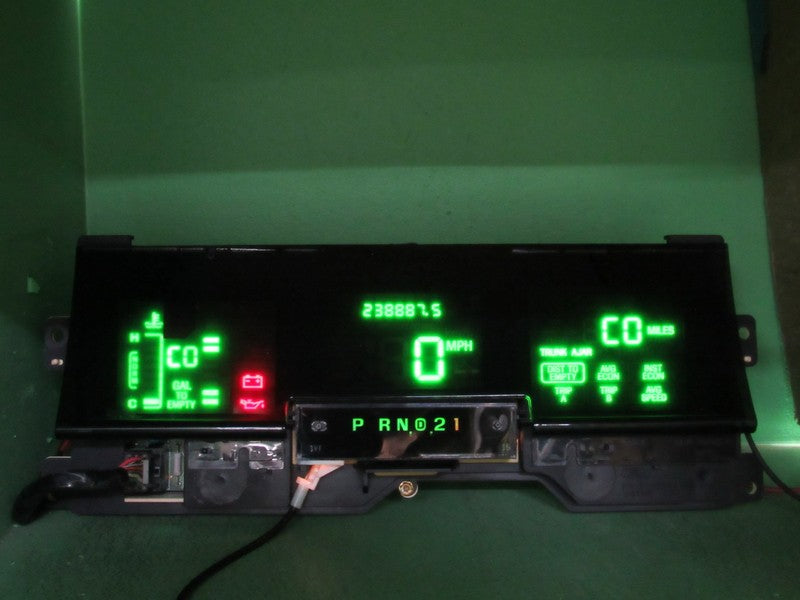 98-99 CROWN VIC GRAND MARQUIS DIGITAL INSTRUMENT GAUGE CLUSTER SPEEDO 