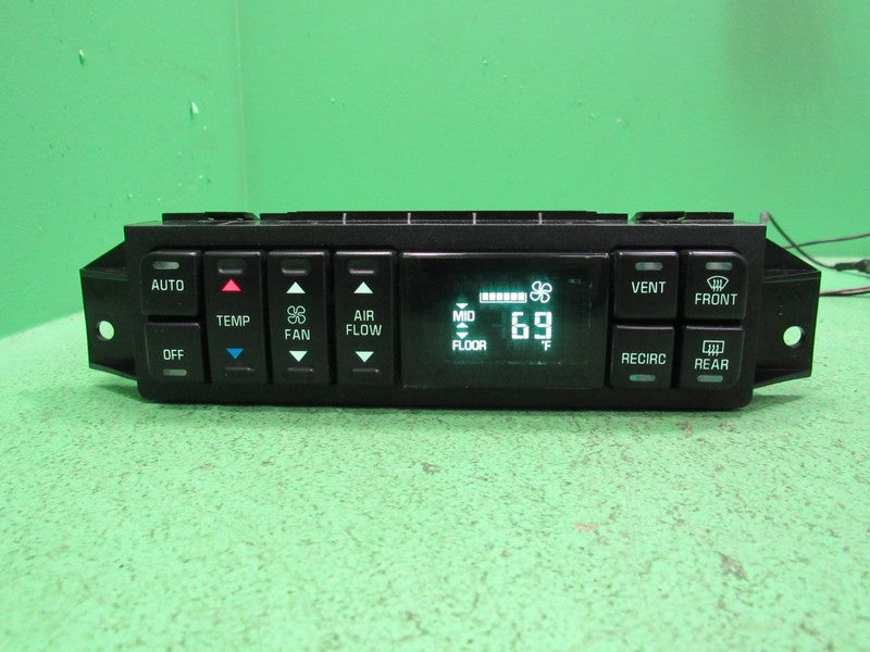 16202304 97-05 BUICK PARK AVE AC DIGITAL CLIMATE TEMPERATURE CONTROL R