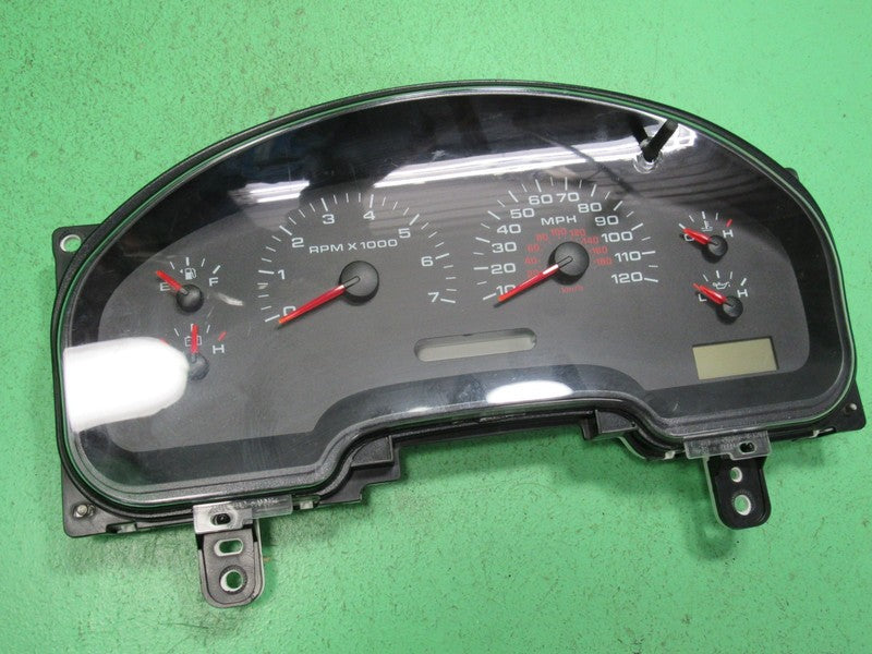 06 F150 XL XLT STX INSTRUMENT GAUGE CLUSTER GAUGES SPEEDO TACH MILEAGE