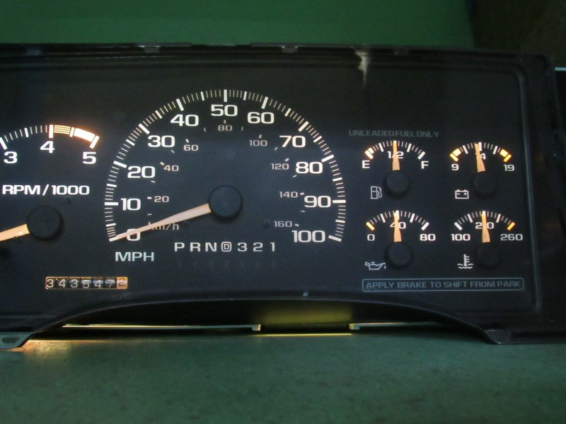 95-96 C/K TRUCK SUBURBAN INSTRUMENT GAUGE CLUSTER SPEEDO TACH 343K REB