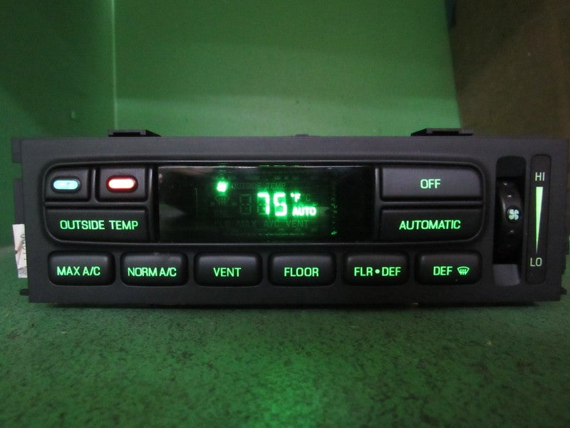 03-11 CROWN VIC EATC AUTOMATIC CLIMATE HEATER CONTROL 3W7H-19C933-AB R