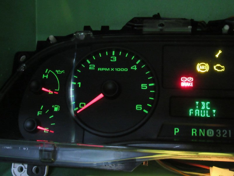 06-07 F250 F350 INSTRUMENT GAUGE CLUSTER GAUGES SPEEDO TACH MILEAGE PR