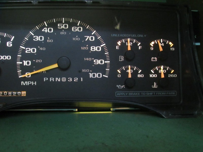 97-98 C/K TRUCK SUBURBAN INSTRUMENT GAUGE CLUSTER SPEEDO TACH 220K REB