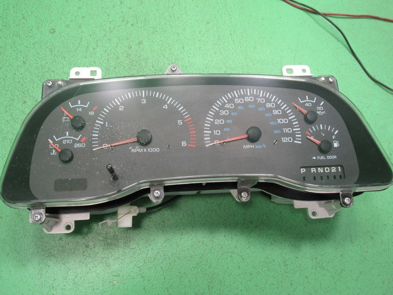 00-01 DODGE RAM GAS INSTRUMENT GAUGE CLUSTER SPEEDOMETER TACH 265K TES