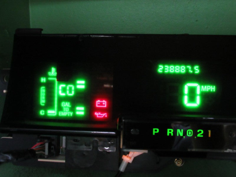 98-99 CROWN VIC GRAND MARQUIS DIGITAL INSTRUMENT GAUGE CLUSTER SPEEDO 