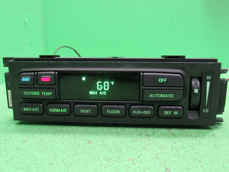 03-11 CROWN VIC EATC AUTOMATIC CLIMATE HEATER CONTROL 6W7H-19C933-AA R