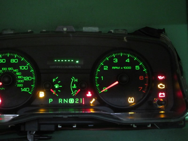 09-11 CROWN VICTORIA P71 INSTRUMENT GAUGE CLUSTER SPEEDO TACH MILEAGE 