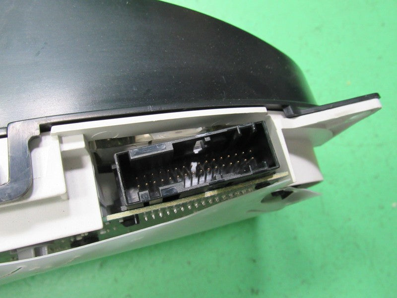 06 F150 LARIAT INSTRUMENT GAUGE CLUSTER GAUGES SPEEDO TACH MILEAGE PRO