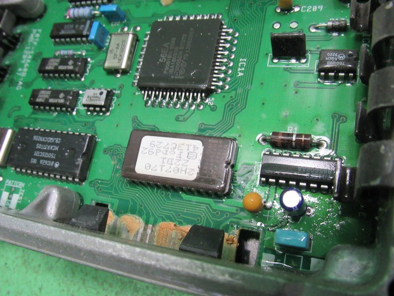 Z2D1 Ford F150 BRONCO 5.0 ECU ECM PCM ENGINE COMPUTER F2TF-12A650-AHB 