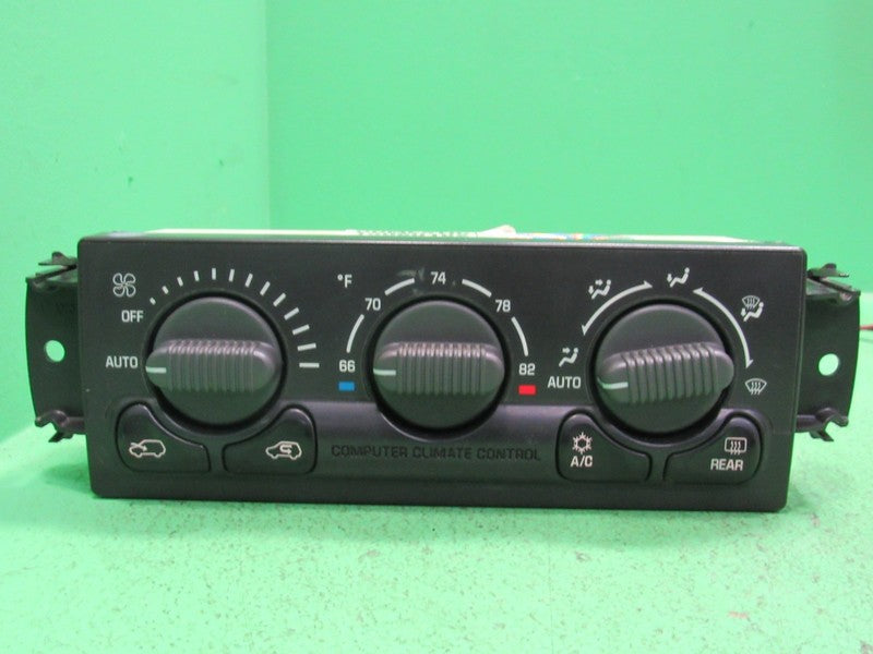 15060162 00-02 TAHOE SILVERADO YUKON A/C AUTO CLIMATE TEMP CONTROL REB