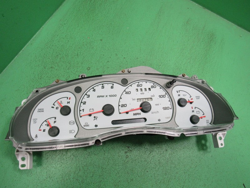 01-03 EXPLORER SPORT TRAC INSTRUMENT GAUGE CLUSTER SPEEDO TACH 282k TE