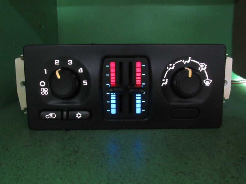 10370033 SILVERADO TAHOE SIERRA YUKON AC MANUAL CLIMATE CONTROL LED RE