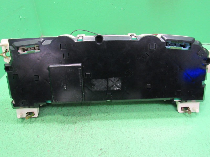 02-05 BUICK LESABRE INSTRUMENT GAUGE CLUSTER GAUGES SPEEDO TACH MILEAG