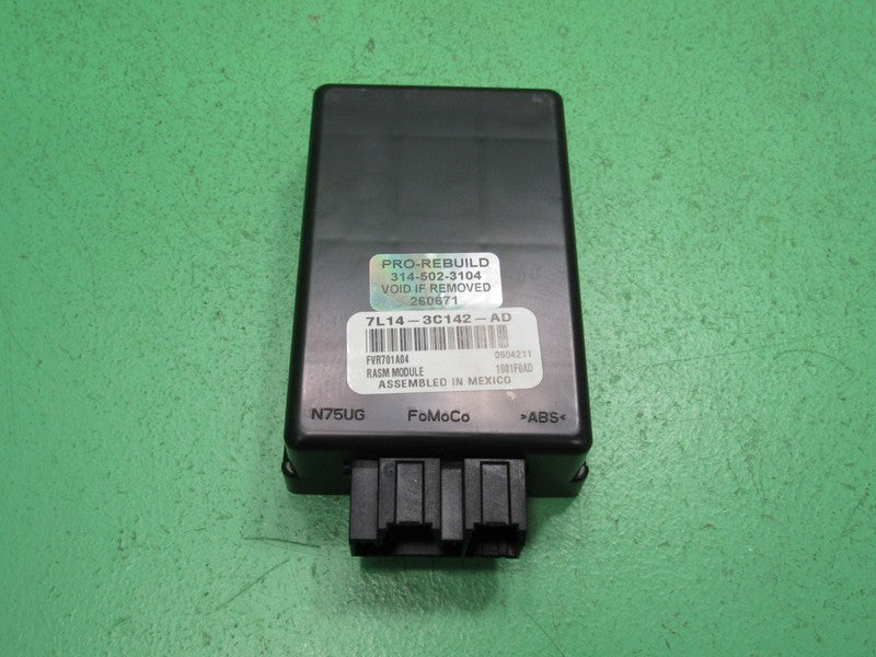 7L14-3C142-AD 07-13 NAVIGATOR EXPEDITION AIR SUSPENSION CONTROL MODULE