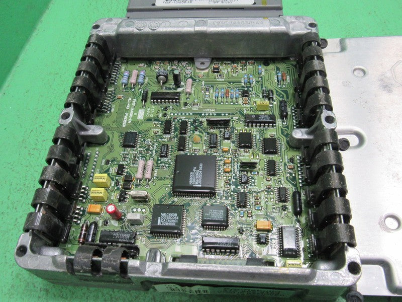 GIN1 96 Ford E150 E250 5.8 ECU ECM PCM ENGINE COMPUTER F6UF-12A650-KB 